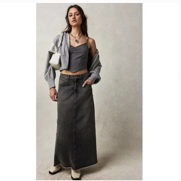 Free People Come As You Are Denim Maxi Skirt 6 NEW - Picture 1 of 5